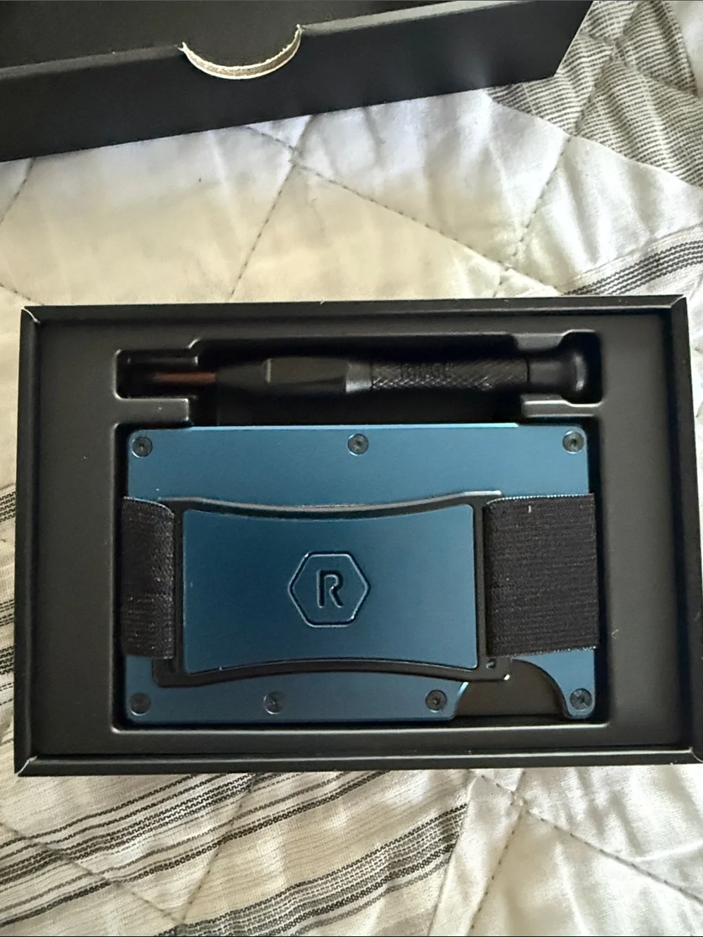 Ridge RFID Blocking Aluminum Wallet w/Cash Strap, Alpine Navy, NIB NWT